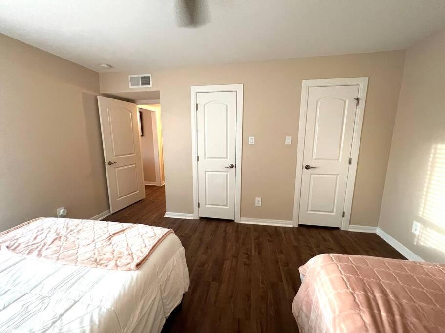 Lovely 2 Bedroom/2 Bath Houston, Heights/Galleria Exterior foto